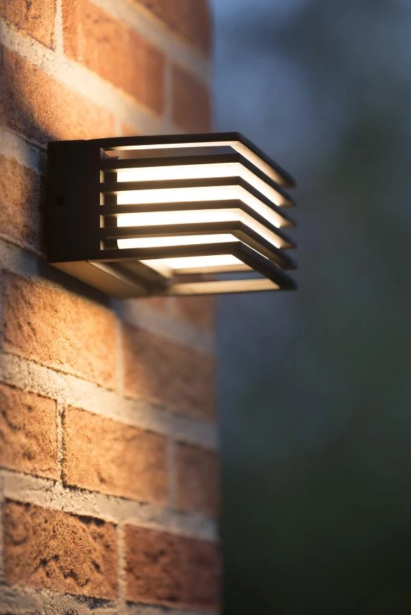 Lucide MALTA-LED - Wall light Indoor/Outdoor - LED - 1x5,4W 3000K - IP54 - Black - ambiance 1